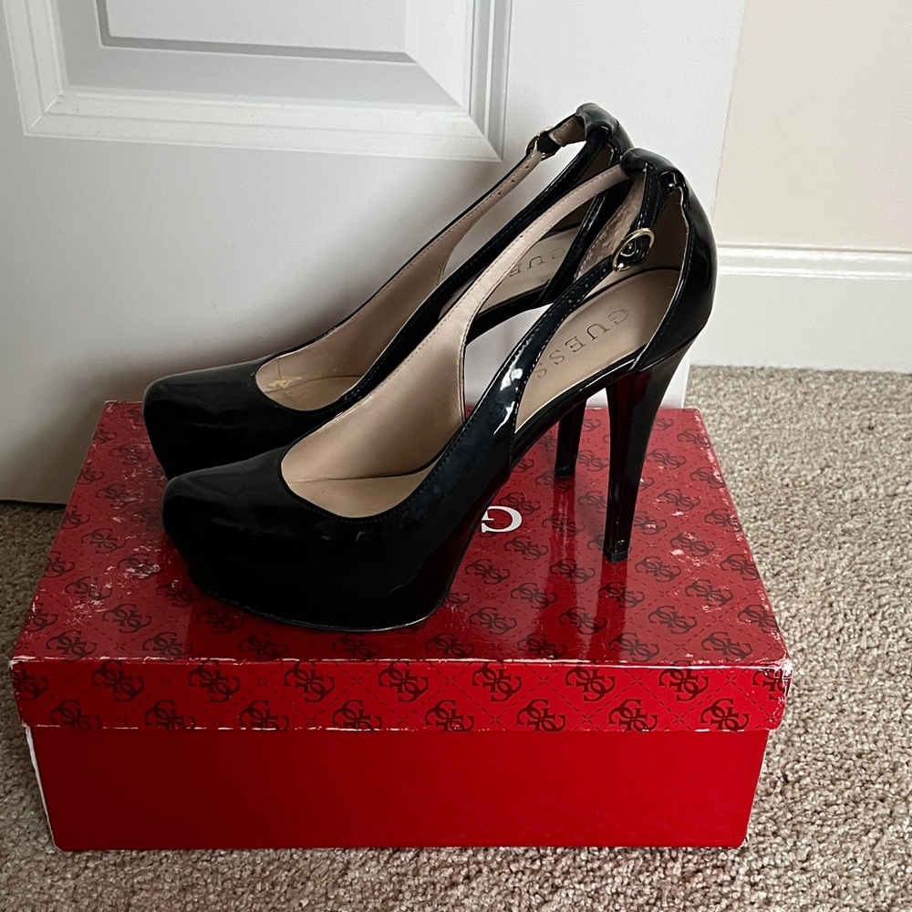 Stilettos Guess Jacoba Shiny Black Patent Leather Women's platform pump Heels